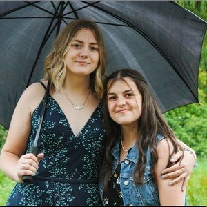 Meet your Posher, Abby